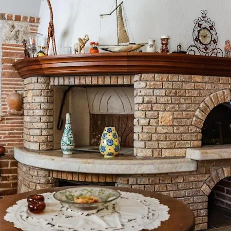 Villa The Antique By Ps Golem (Tirana)